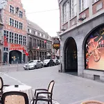 Les De La Grand Place דירה