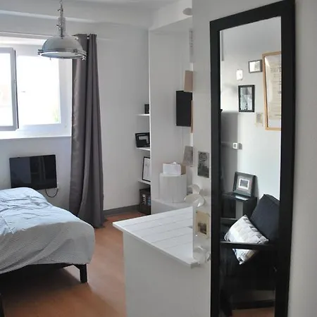 아파트 Les De La Grand Place 투르네