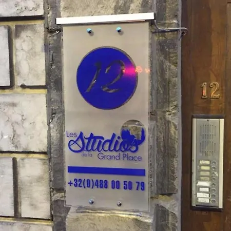 Les De La Grand Place トゥルネー